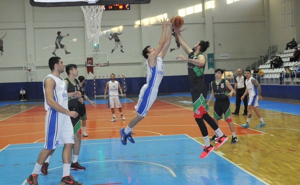 Basketbolda Nilüfer Belediyespor galibiyete doymuyor 